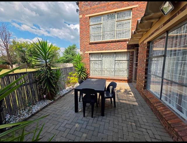 FARM FOR SALE IN NELSONIA